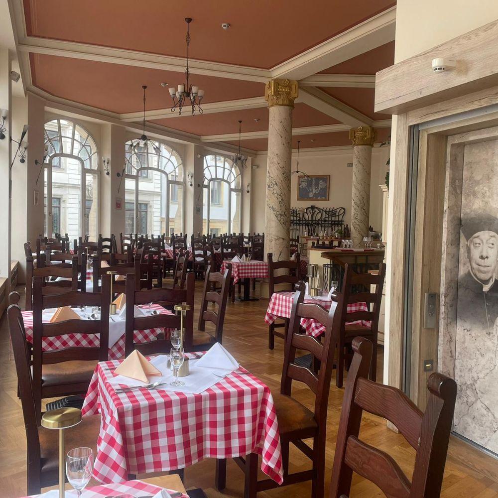 Ristorante Don Camillo & Peppone